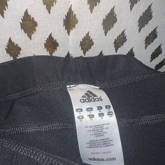 Adidas capri leggings black size S - Picture 3 of 3